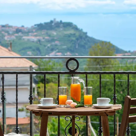 Il Vigneto Di Nonno Pietro 4* Agerola