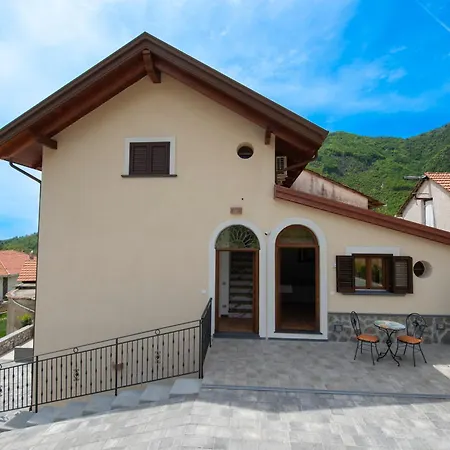 Il Vigneto Di Nonno Pietro Panzió